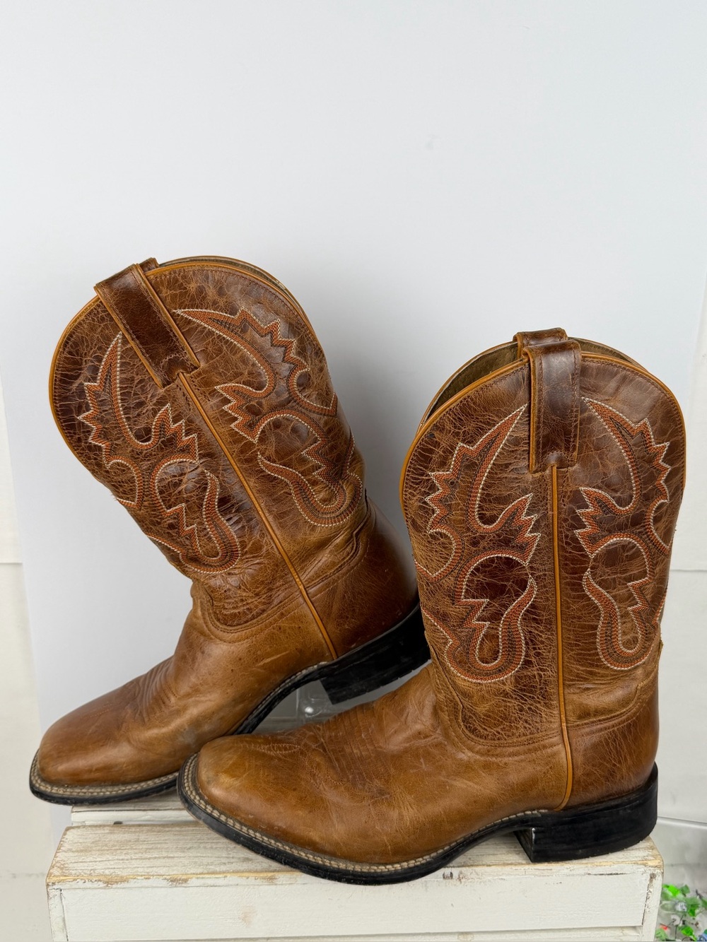Cody James men's western boots distressed leather detailed embroidery size 9D - Picture 2 of 13